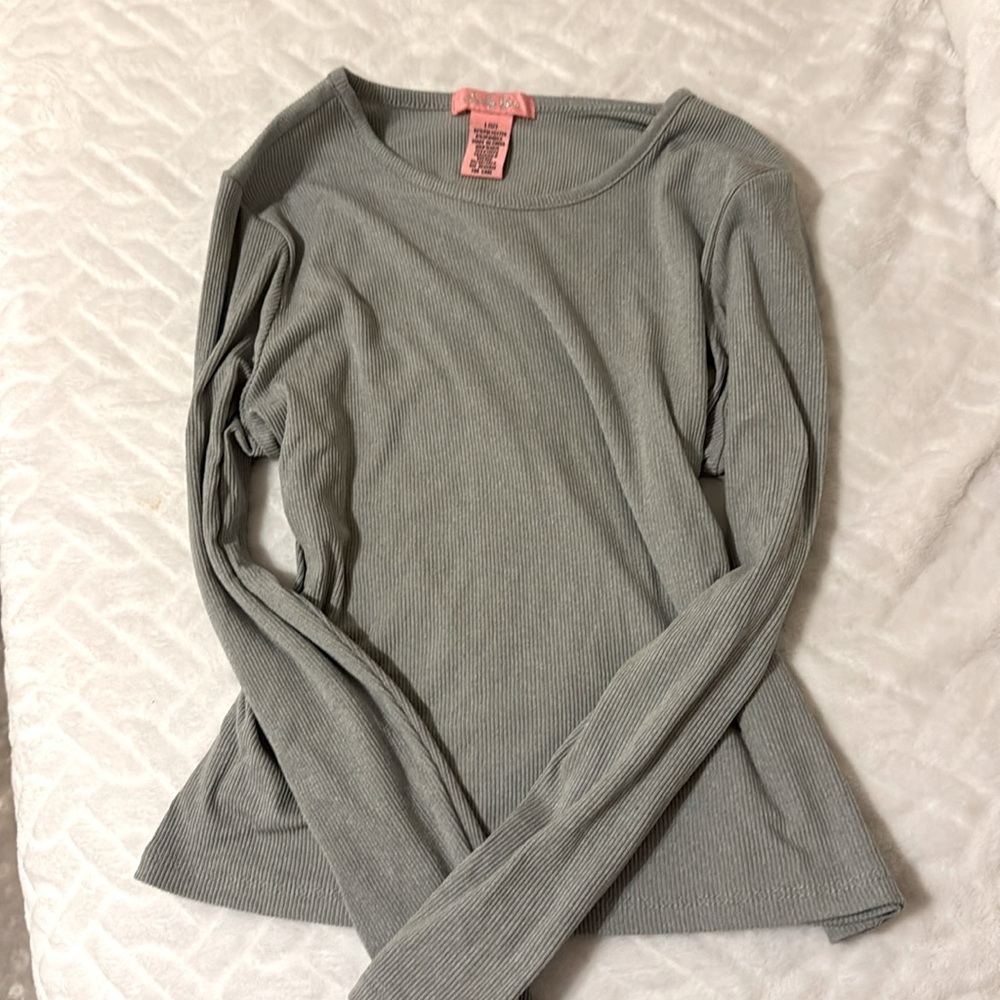 Cute tween long sleeved tee